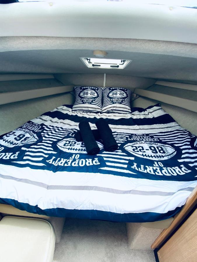 Nuit Insolite Sur Un Bateau Linge Et Menage Inclus - Boat Paradise La Rochelle La Rochelle  Eksteriør bilde